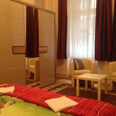 King Jozsef Korut Appartement